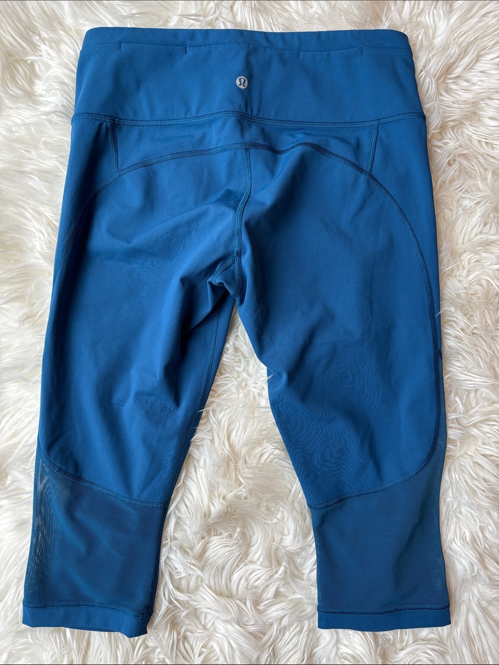 Lululemon capris - Picture 5 of 7